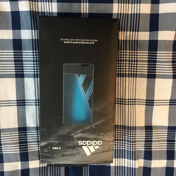 Brand New In Box Adidas Shin Guards - Picture 4 of 6